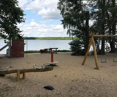 Modernes Voll Moebliertes Am Mit Garten, Nahe Ber Apartment Bestensee