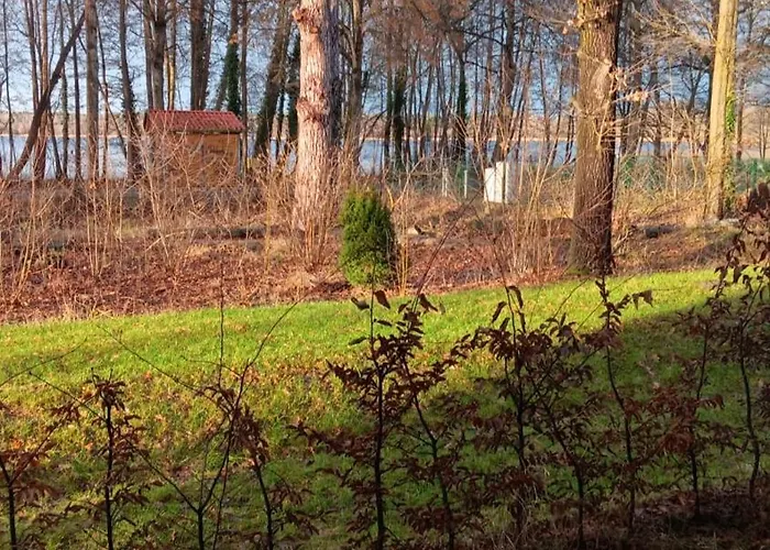 Modernes Voll Moebliertes Am Mit Garten, Nahe Ber