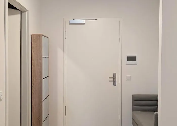 Modernes Voll Moebliertes Am Mit Garten, Nahe Ber Apartamento Bestensee